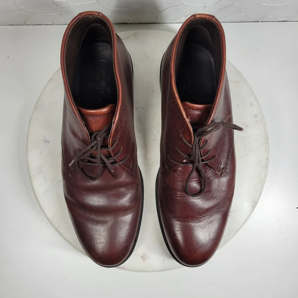 ECCO Harold Plain Toe Chukka Boot 44 Mens Burgundy Lace Up Desert Professional